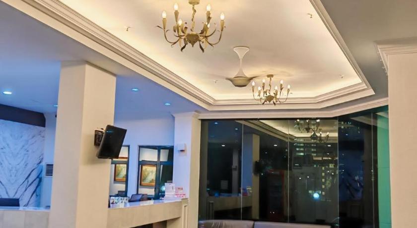 Stallions Suites Penang Jelutong Exterior foto